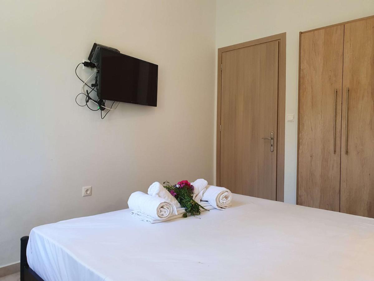 Tasos Rooms Stoúpa Esterno foto